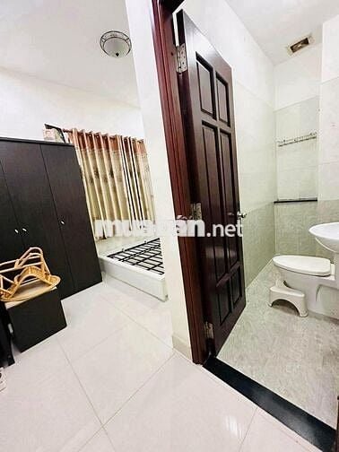 Sau Pearl Plaza xe hơi ngủ nhà! Bán nhà (4x11m) sẵn kết cấu - 4PN5WC