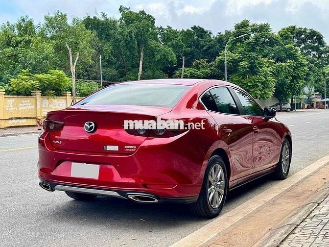 Mazda 3 2023 1.5L Luxury - 27000 km