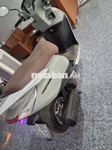 Xe lead 125 máy êm không chính chủ