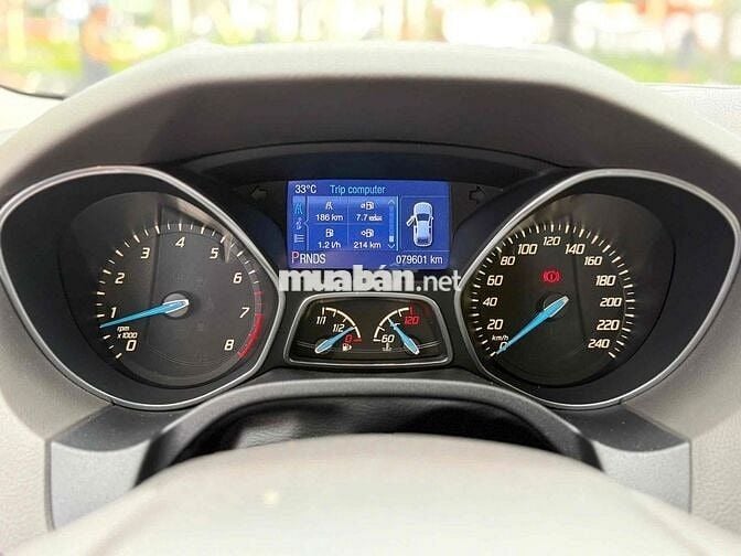 Ford Focus 2015 Màu Xám Sedan số tự động