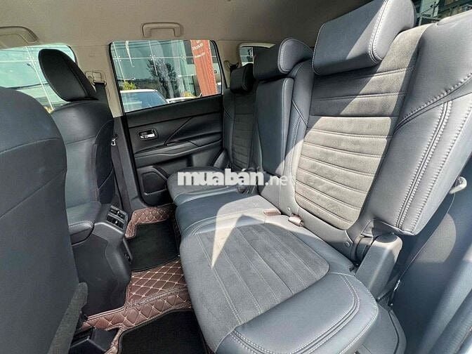 Mitsubishi Outlander 2024 2.0 CVT - 12048 km
