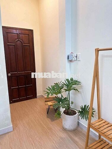 CHO THUÊ CH STUDIO BALCON RỘNG 40m2 GẦN CHỢ BÀ CHIỂU