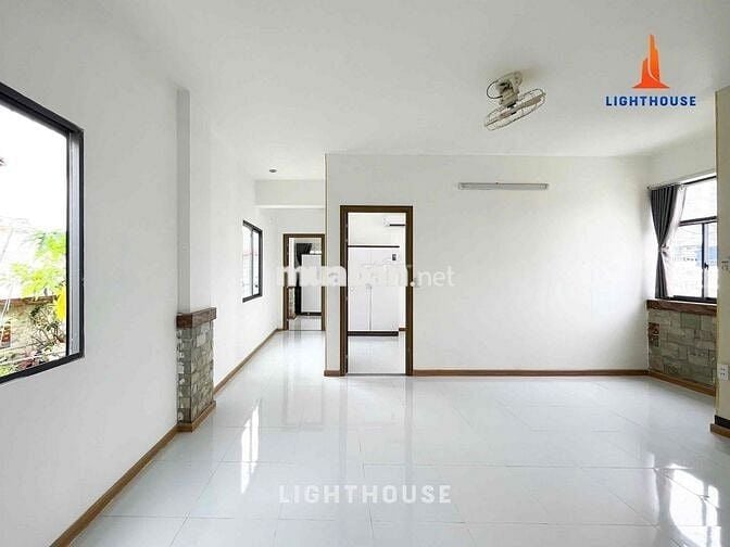 CĂN HỘ 2PN RỘNG 80m2 - GẦN CẦU VƯỢT 3/2 - LÝ THÁI TỔ, QUẬN 3