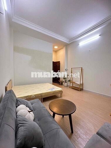 CHO THUÊ CH STUDIO BALCON RỘNG 40m2 GẦN CHỢ BÀ CHIỂU