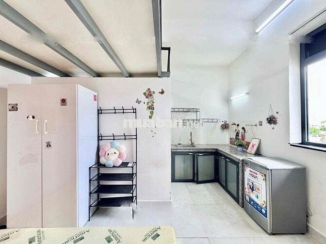 Duplex Mới Xây Có Ban Công Sẵn Máy Lạnh Gần Aeon Mall Bình Tân
