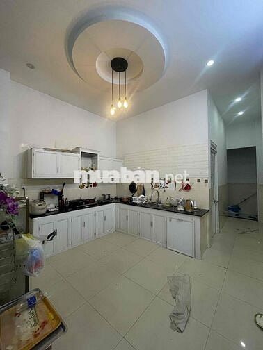 Bán mặt tiền kinh doanh Bùi Quang Là, 102m², 2 tầng, ngang 4.2, 9.9 tỷ
