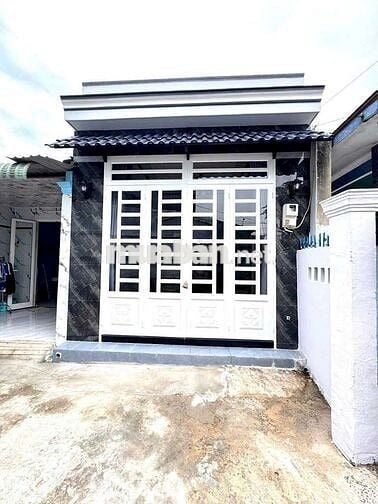 BÁN NHÀ CẤP 4 ĐẸP - SHR - ,GẦN CHỢ THỚI TỨ ĐƯỜNG NGUYỄN THỊ 6
📐 60m