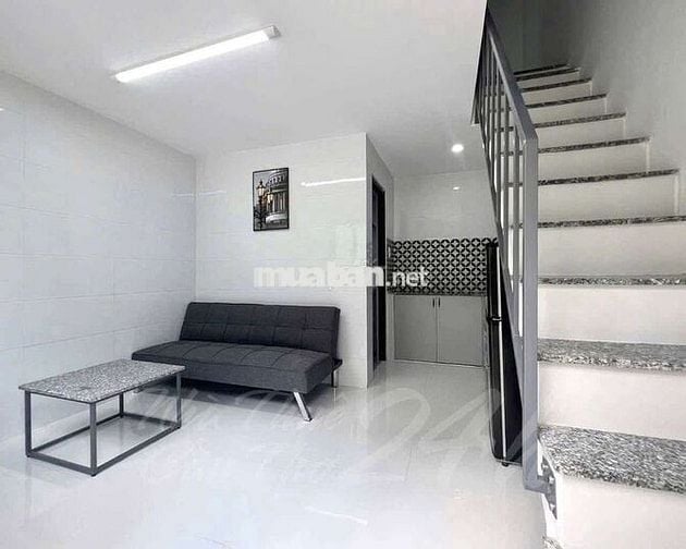 CHO THUÊ NHÀ NGUYÊN CĂN 1 TRỆT 1 LẦU NỘI THẤT NGAY MẶT TIỀN HÒA BÌNH