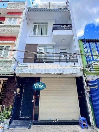 nhà Chiến Lược, Bình Tân 5x10 đúc 4 lầu , hẻm nhà 7m giá 5tỷ600triệu