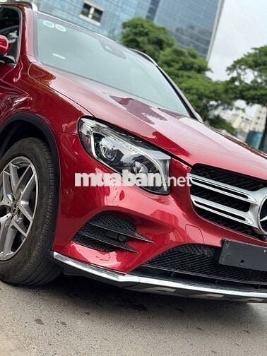 Mercedes Benz GLC Class 2017 300 - 55000 km