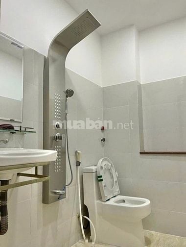 Cho thuê nhà HXH 145/5A Nguyễn Thiện Thuật P.1 Q.3 gần Ng Đình Chiểu
