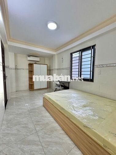 Studio của sổ trời, diện tích 20m2-  chợ Thủ Đức, đường Phạm Văn Đồng