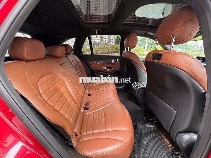 Mercedes Benz GLC Class 2017 300 - 55000 km