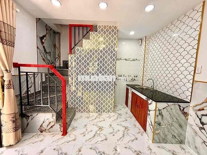 Bán nhà Quang Trung, 25m2, 3 Tầng, 2PN,Bước 3 bước ra tới chợ,Kế Bên V