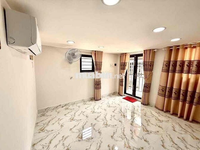 Bán nhà Quang Trung, 25m2, 3 Tầng, 2PN,Bước 3 bước ra tới chợ,Kế Bên V