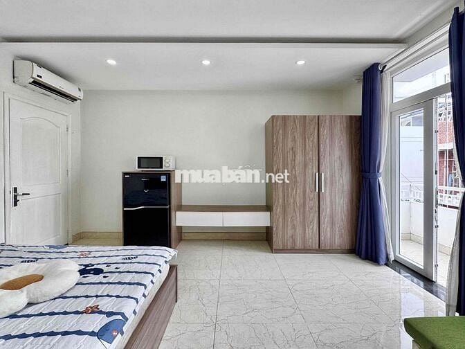 ảnh thật 100% Căn hộ full nội thất kế ngã Tư Phú Nhuận có ban công lớn