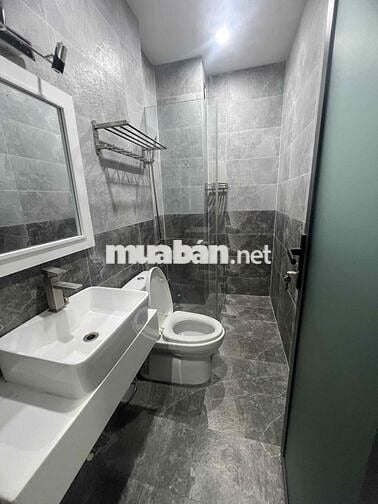 CHO THUÊ NHÀ NGUYÊN CĂN MẶT TIỀN KINH DOANH.NGUYỄN VĂN THƯƠNG P25 BT