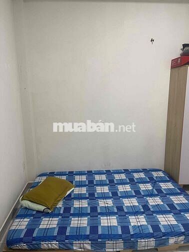 Chính chủ cần cho thuê phòng hơn 20m2 ngay Nguyễn Sơn , Tân Phú chỉ 3d