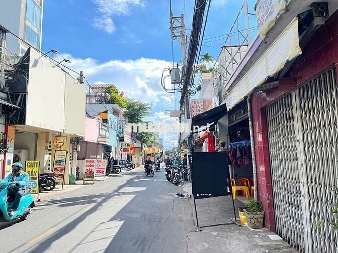 Mặt Tiền Đường Bắc Hải Ngay Công Viên Lê Thị Riêng.