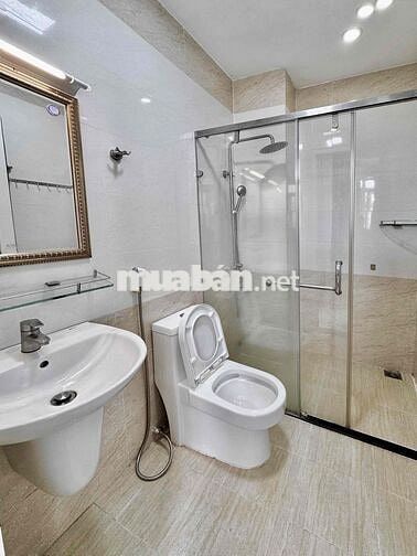 ảnh thật 100% Căn hộ full nội thất kế ngã Tư Phú Nhuận có ban công lớn