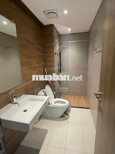 Share 1 phòng căn 2pn, toilet riêng, Diamond, Celadon City, căn góc