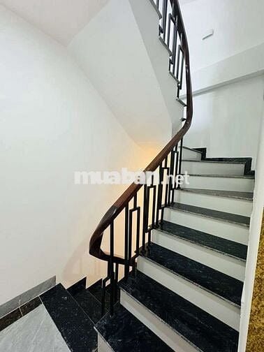 NHÀ MỚI TINH FULL NỘI THẤT XỊN SÒ 7 TẦNG THANG MÁY