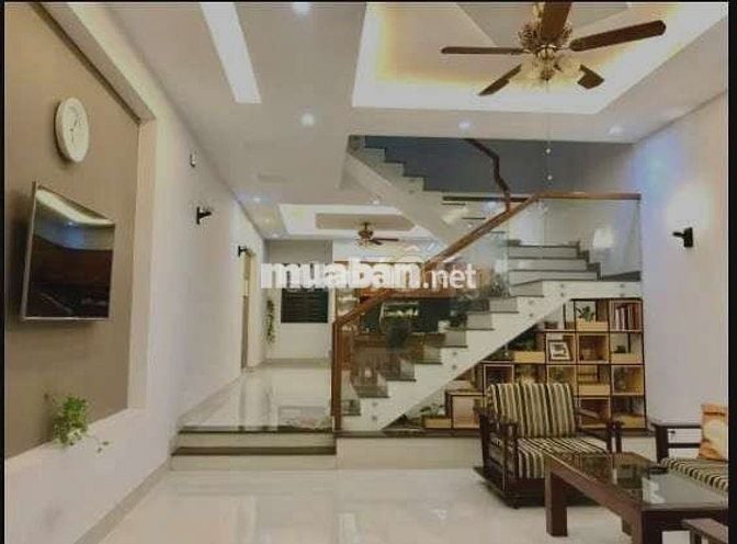 CHO THUÊ NHÀ 3 TẦNG ĐƯỜNG TRẦN VĂN DƯ