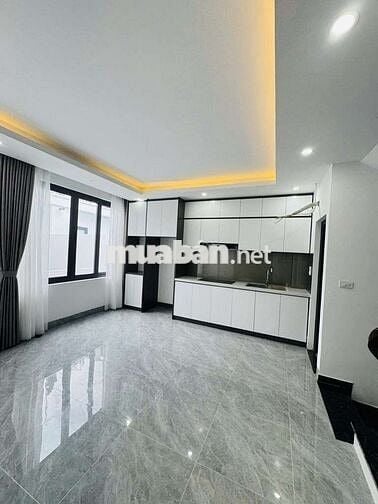 NHÀ MỚI TINH FULL NỘI THẤT XỊN SÒ 7 TẦNG THANG MÁY