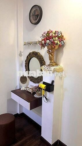 Cho Thuê Nhà Mặt Trước Sau Đường Hoa Đào, Phú Nhuận ( KD Thoải Mái )