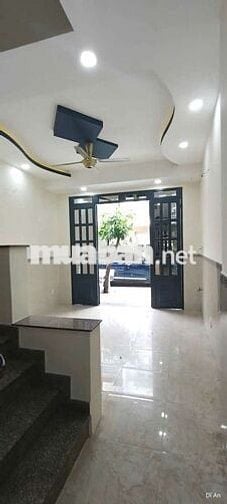 Cho thuê nhà gần ngã tư 550 khu phố Thống Nhất 1