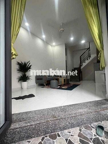 cho thuê nhà 2 lầu 2pn, full nội thất, Nguyễn Văn Quá, Q12