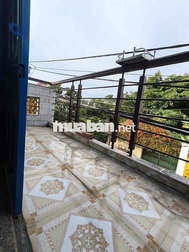 NHÀ TT.HÓC MÔN 2 TẦNG 3PN 2WC – DTSD 100M2– MẶT TIỀN NHỰA 8M THÔNG