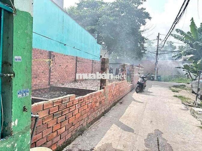 Bán đất 4,5 x 17, 2 MT trước 5m, hông 4m Tân Xuân Hóc Môn