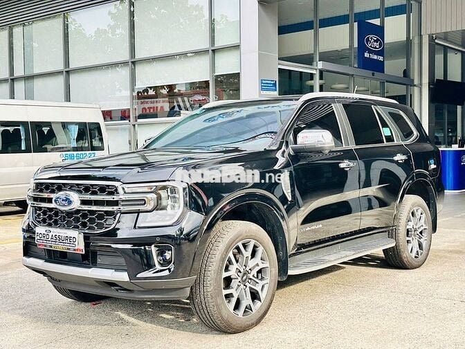 Ford Everest Titanium 1 Cầu 2024 - Xe Lướt Đẹp