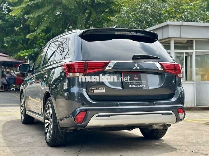 Mitsu Outlander 2023 Premium 2.0 CVT - 30000 km