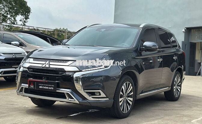 Mitsu Outlander 2023 Premium 2.0 CVT - 30000 km