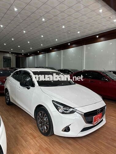 Mazda 2 2022 1.5L AT Standard - 60000 km