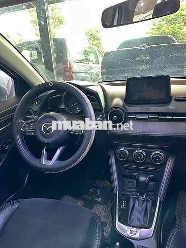 Mazda 2 2022 1.5L AT Standard - 60000 km