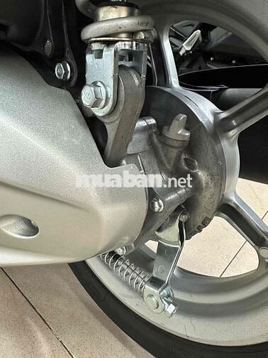 yamahaGARDE chạy 12 ngàn km mới 90% zin 100%