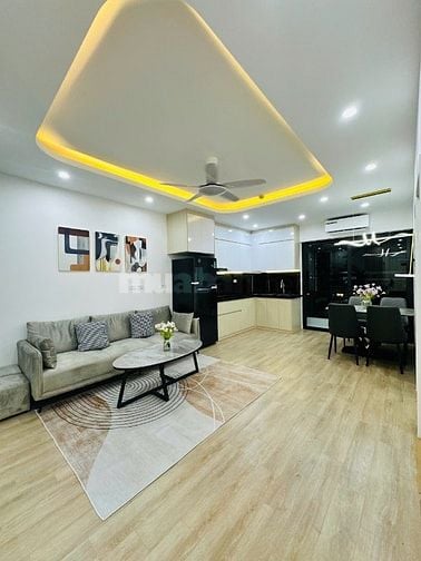 Chính chủ cho thuê chung cư Đại Kim Building, diện tích 65m2