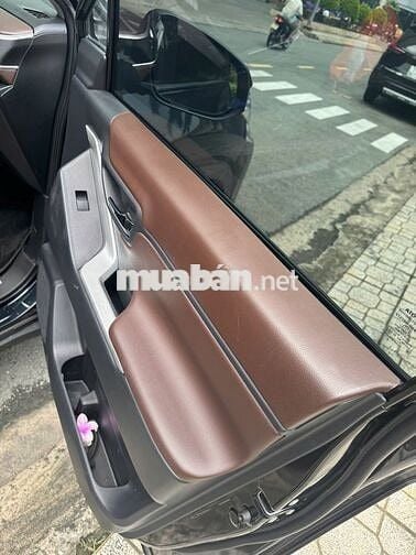 Cần Bán Toyota Innova Cross 2024 AT