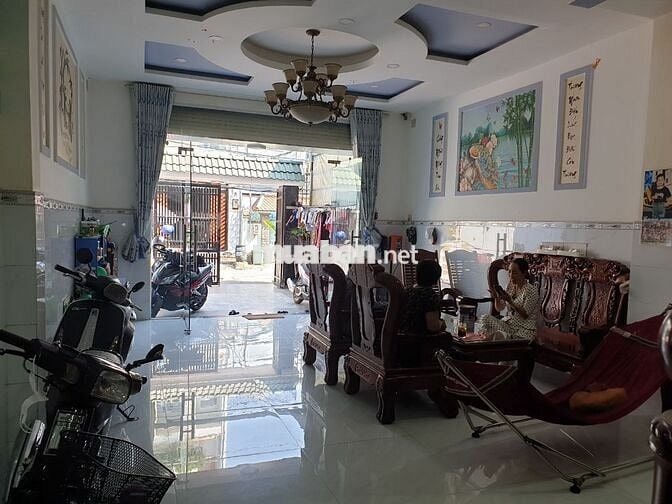 HOT- Bán gấp nhà 2 lầu DT 5x20, đường 6m, gần chợ Tân Phú Cường Q12