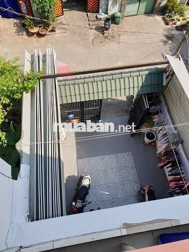 HOT- Bán gấp nhà 2 lầu DT 5x20, đường 6m, gần chợ Tân Phú Cường Q12