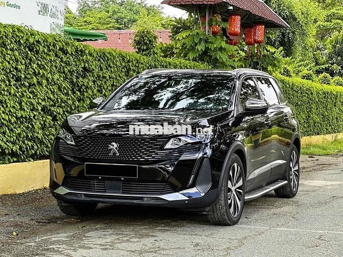 Peugeot 5008 GT line 1.6 AT sản xuất 2024 đi 8k km