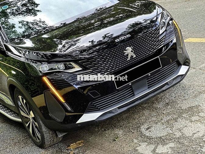 Peugeot 5008 GT line 1.6 AT sản xuất 2024 đi 8k km