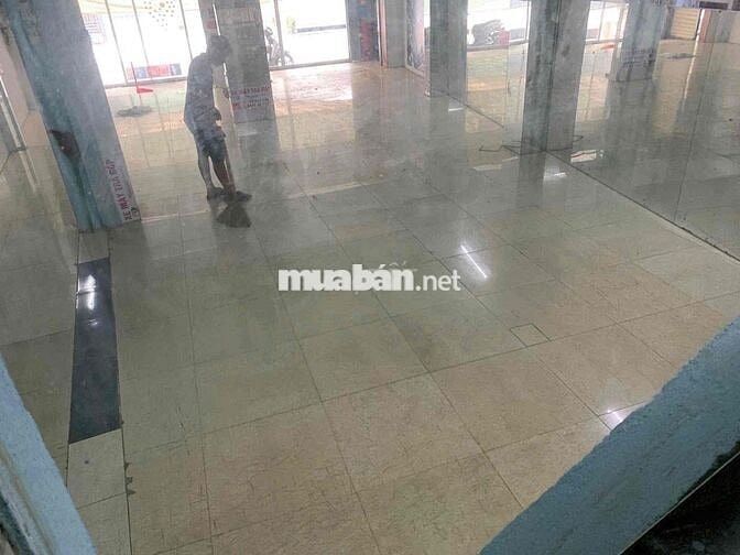 cho thuê nhà mặt tiền 20 NTP ngang 8 dài 30