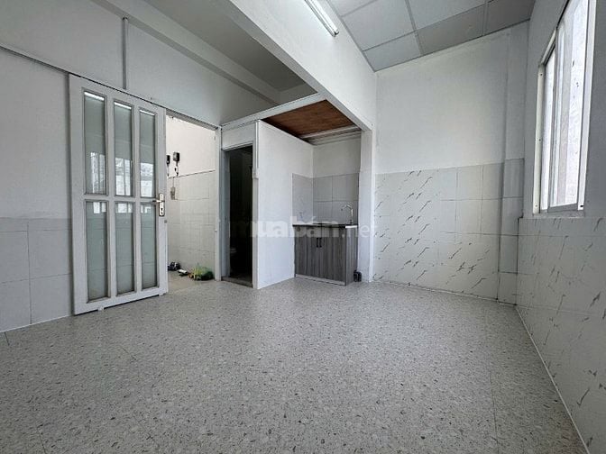 Cho thuê nhà Mới 4 tầng 7PN 7WC , Đang có doanh thu sẵn Q TÂN PHÚ