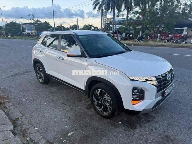 Hyundai Creta 2023 1.5 Tiêu chuẩn  - 16000 km