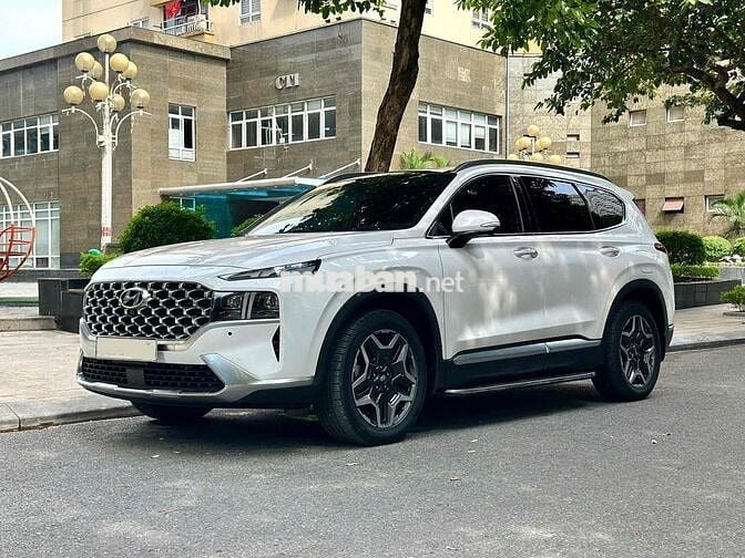Hyundai Santafe 2.5 xăng cao cấp 2023 màu trắng