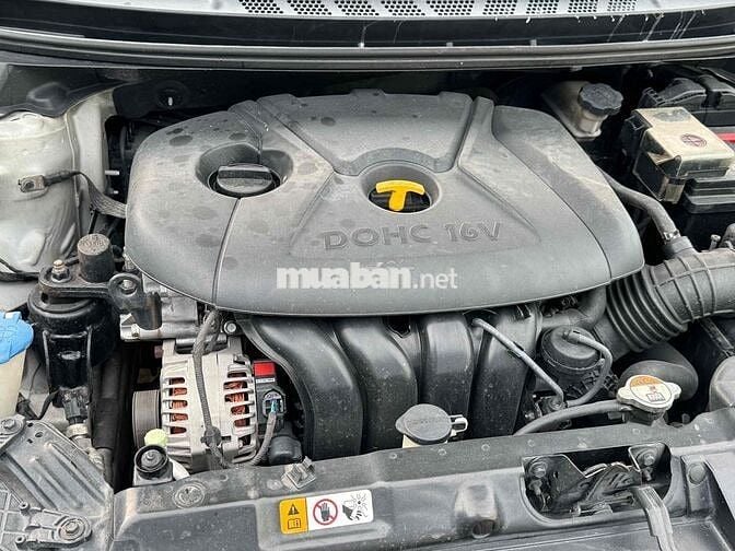 Hyundai Elantra 2013 1.8 AT - 135000 km một chủ